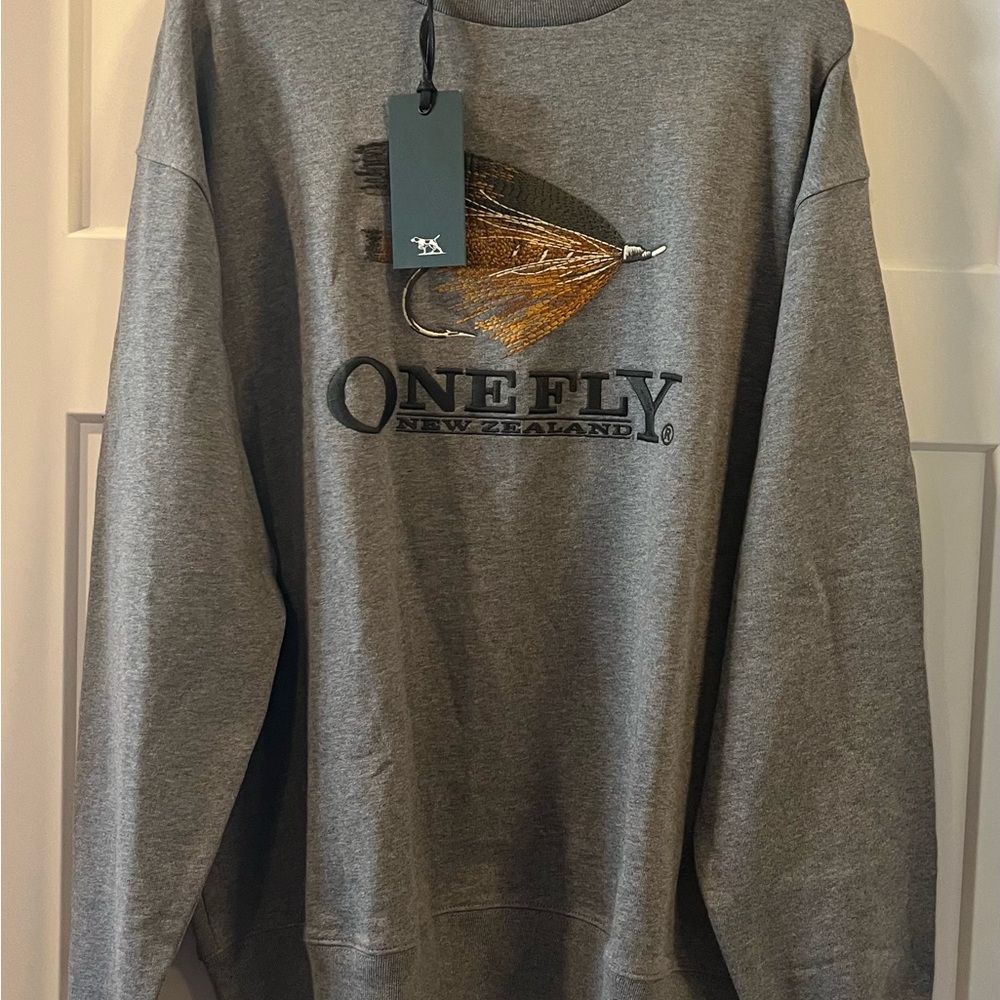 NWT Rodd& Gunn Gray Sweatshirt embroidery